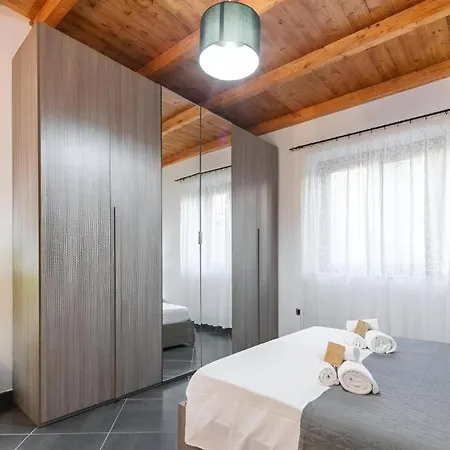 Floris Modern House -two En-suite & Wi-fi Apartment Gonnesa