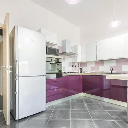 Apartment Floris Modern House Gonnesa