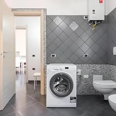 Floris Modern House -two En-suite & Wi-fi * غونيسا